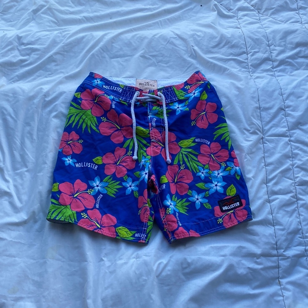 Hollister Blue Tropical Floral Swim Shorts Hibiscus Print SIZE S